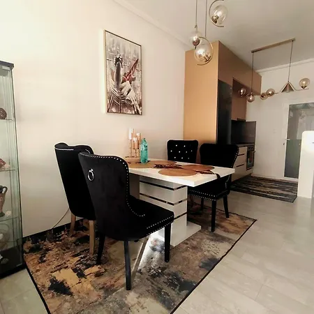 Gold Infinity 아파트 벨린그래드